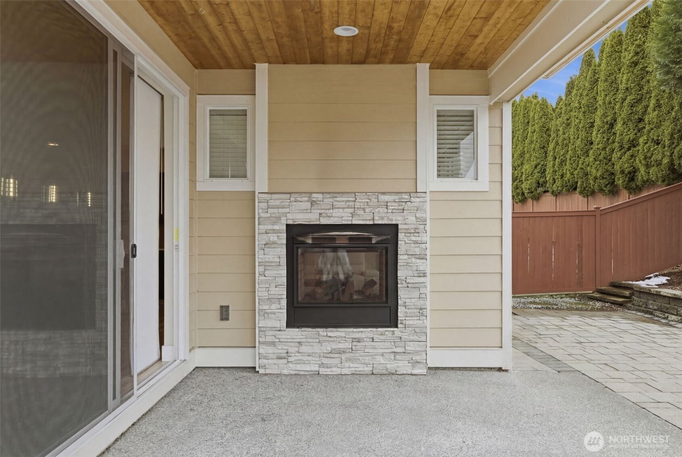 17725 115th Place SE, Renton, WA 98055-5237