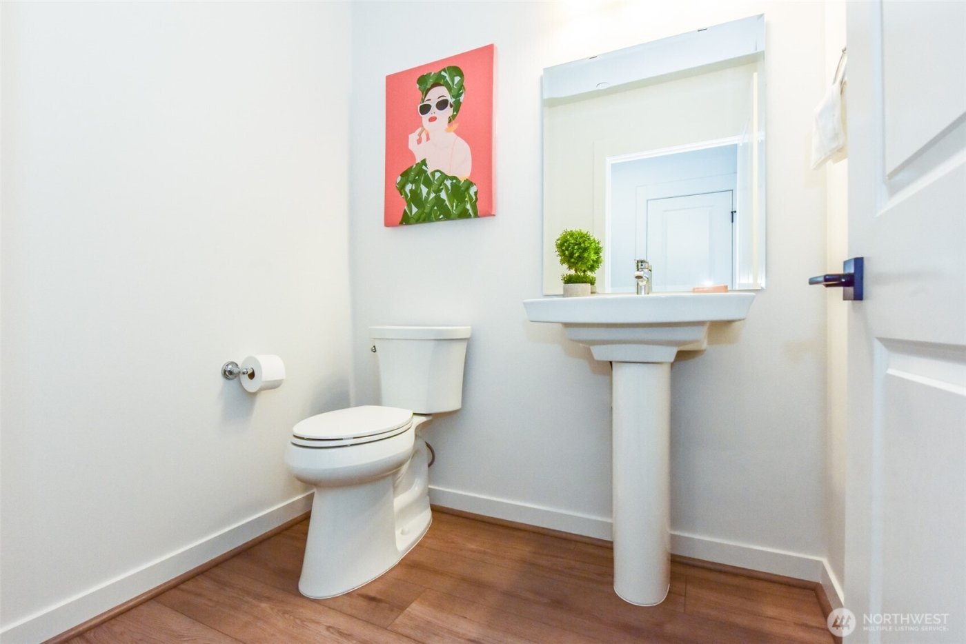 15558 NE 15th Place #301, Bellevue, WA 98007