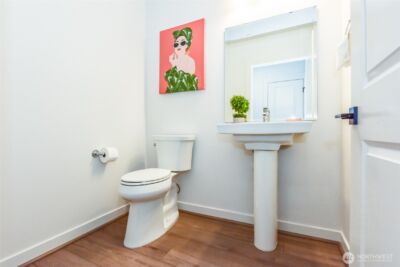 15558 NE 15th Place #301, Bellevue, WA 98007 - Photo 20