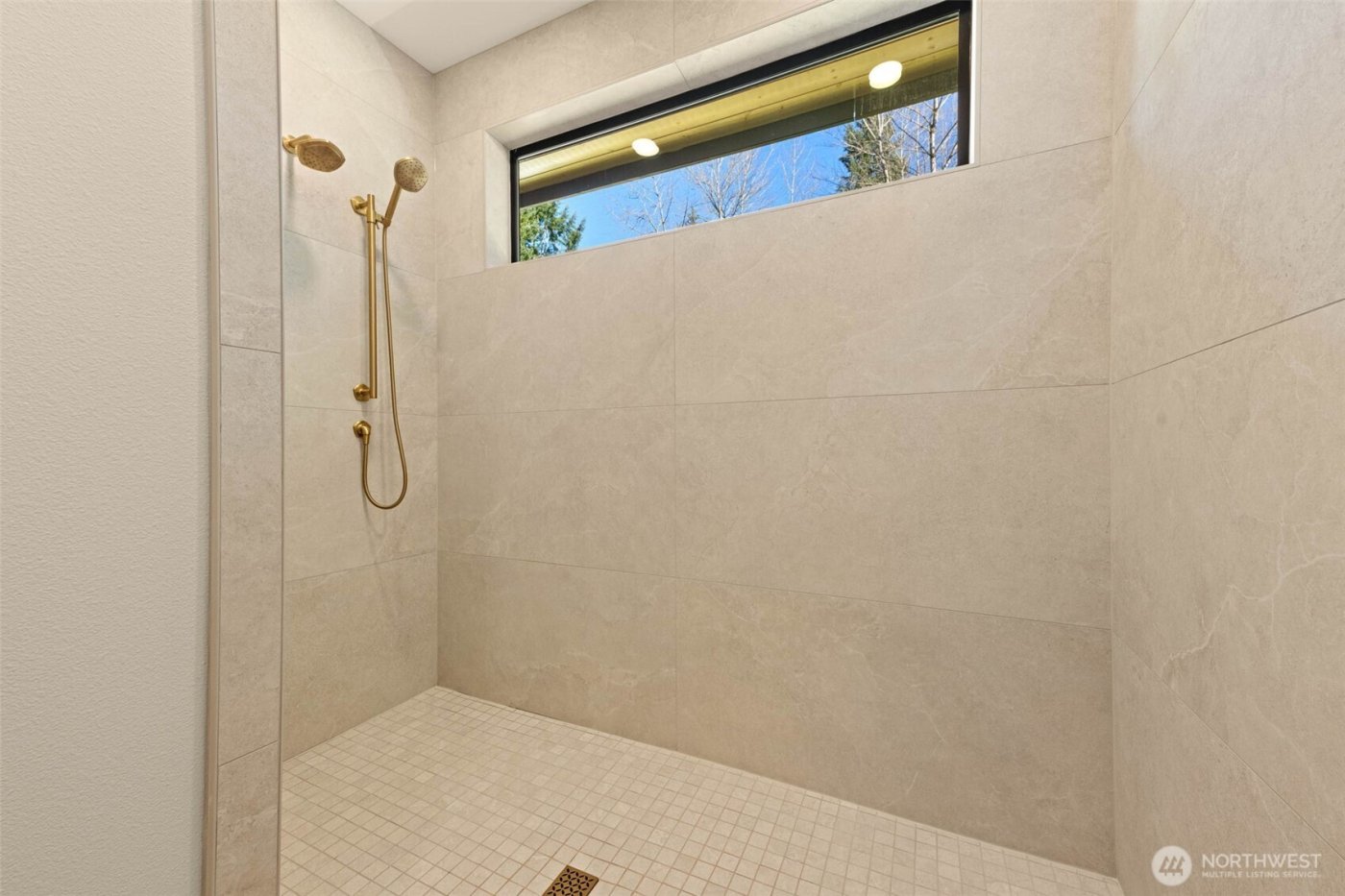 9415 139th Street Ct E, Puyallup, WA 98373