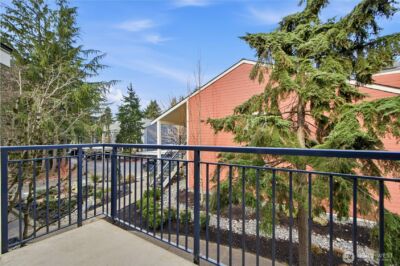 12607 SE 41 Place #H208, Bellevue, WA 98006 - Photo 18