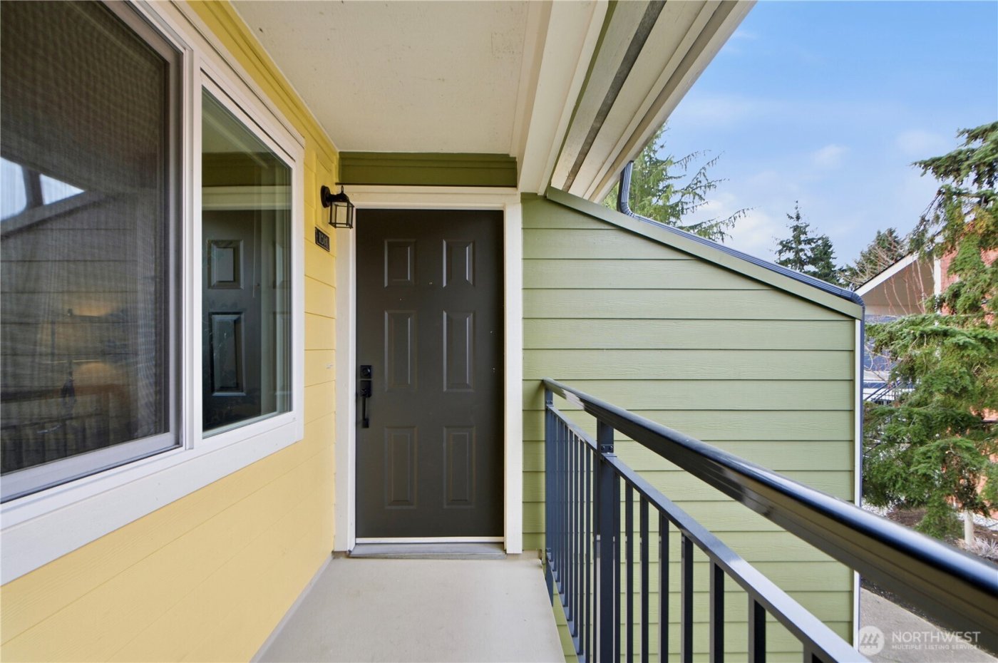 12607 SE 41 Place #H208, Bellevue, WA 98006