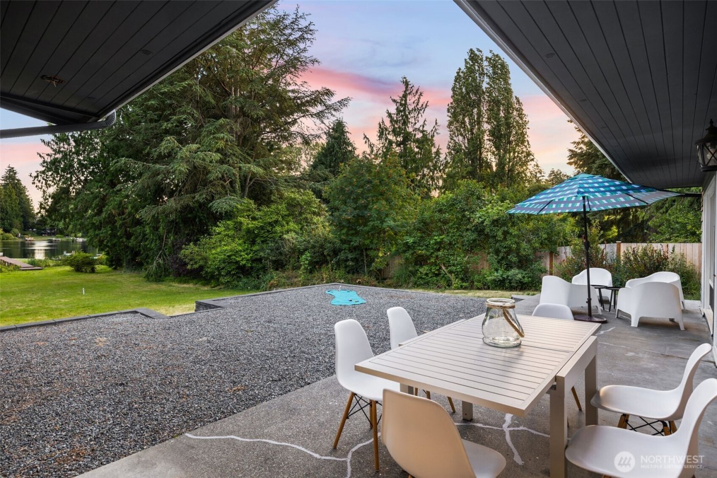 2137 N 128TH Street , Seattle, WA 98133