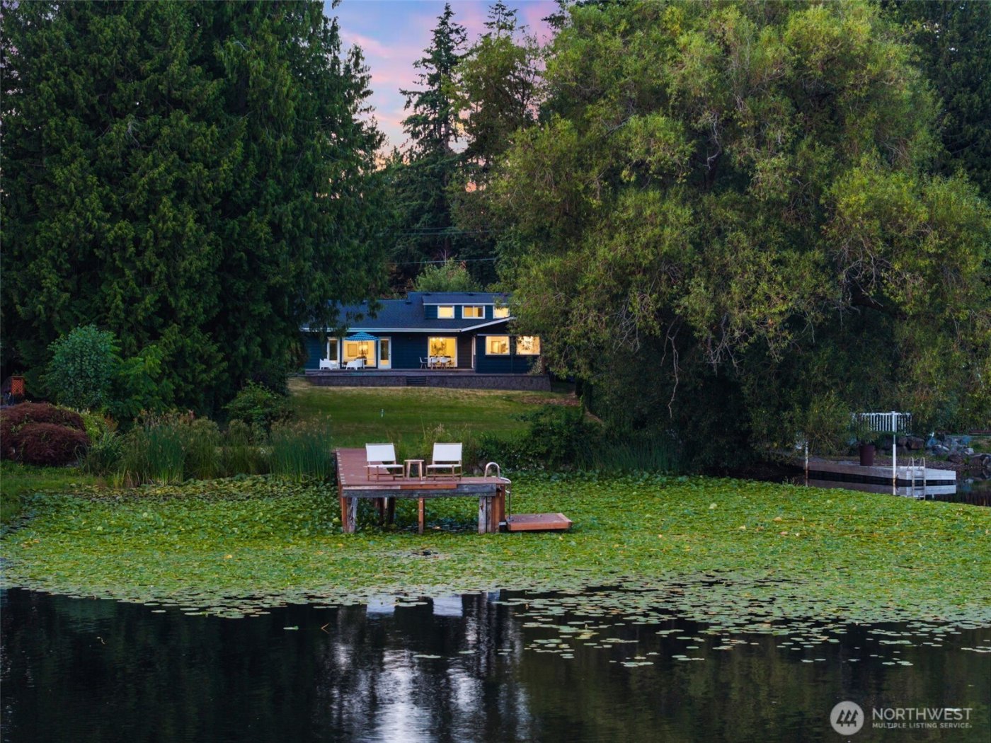 2137 N 128TH Street , Seattle, WA 98133