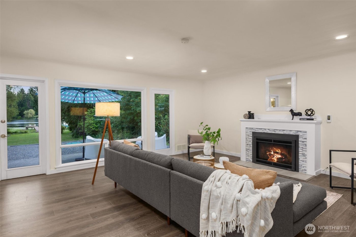 2137 N 128TH Street , Seattle, WA 98133