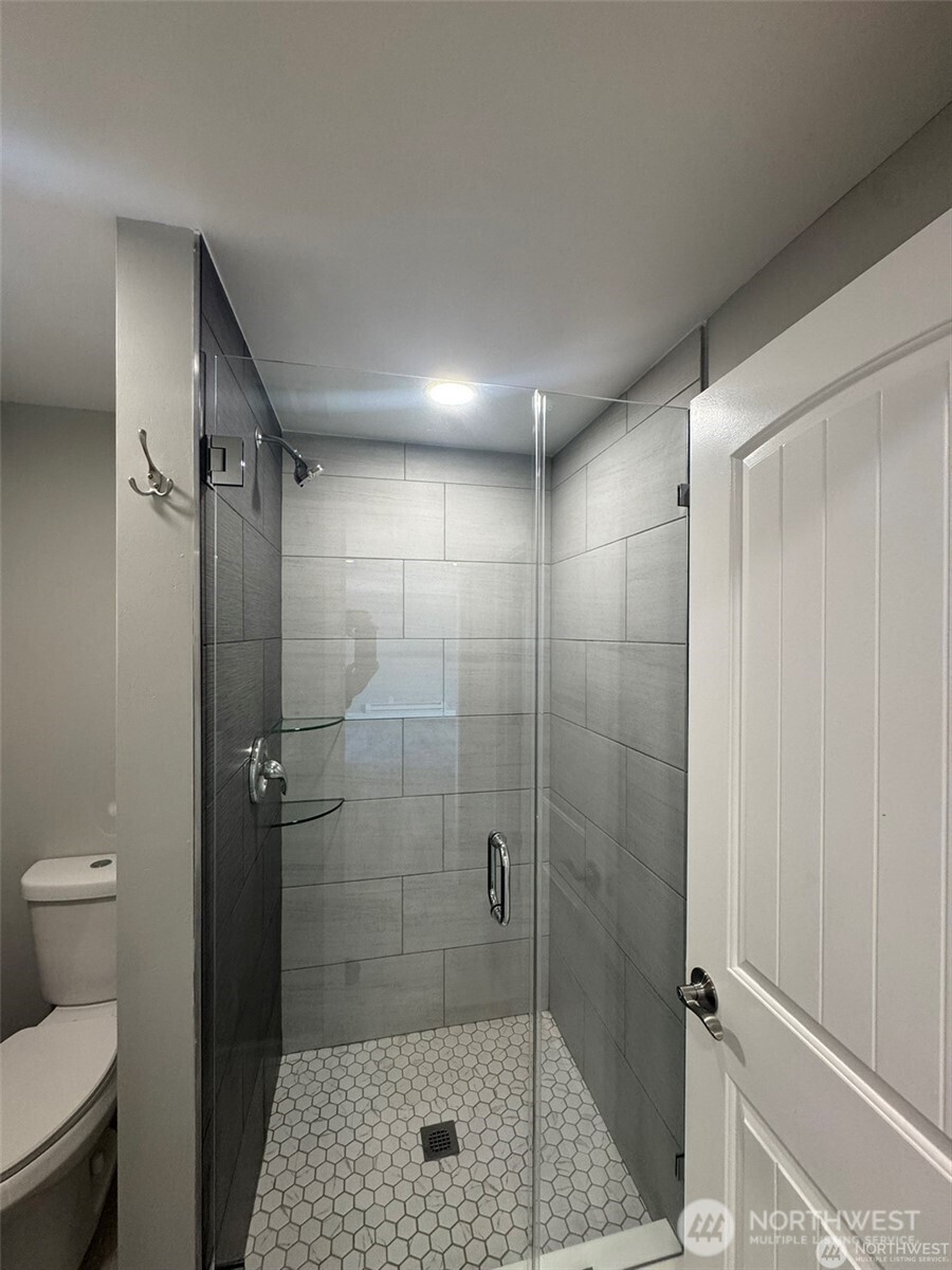 14616 Ash Way , Lynnwood, WA 98087