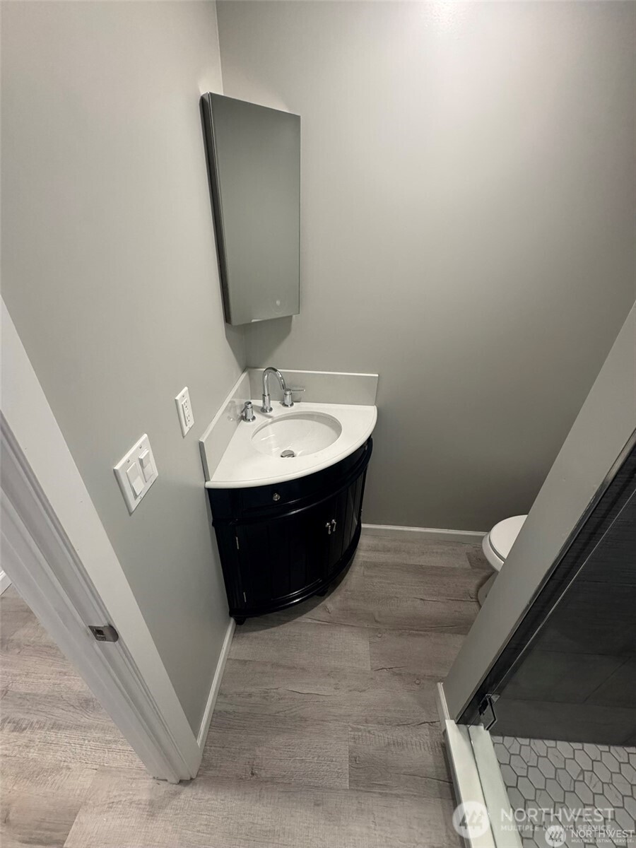 14616 Ash Way , Lynnwood, WA 98087