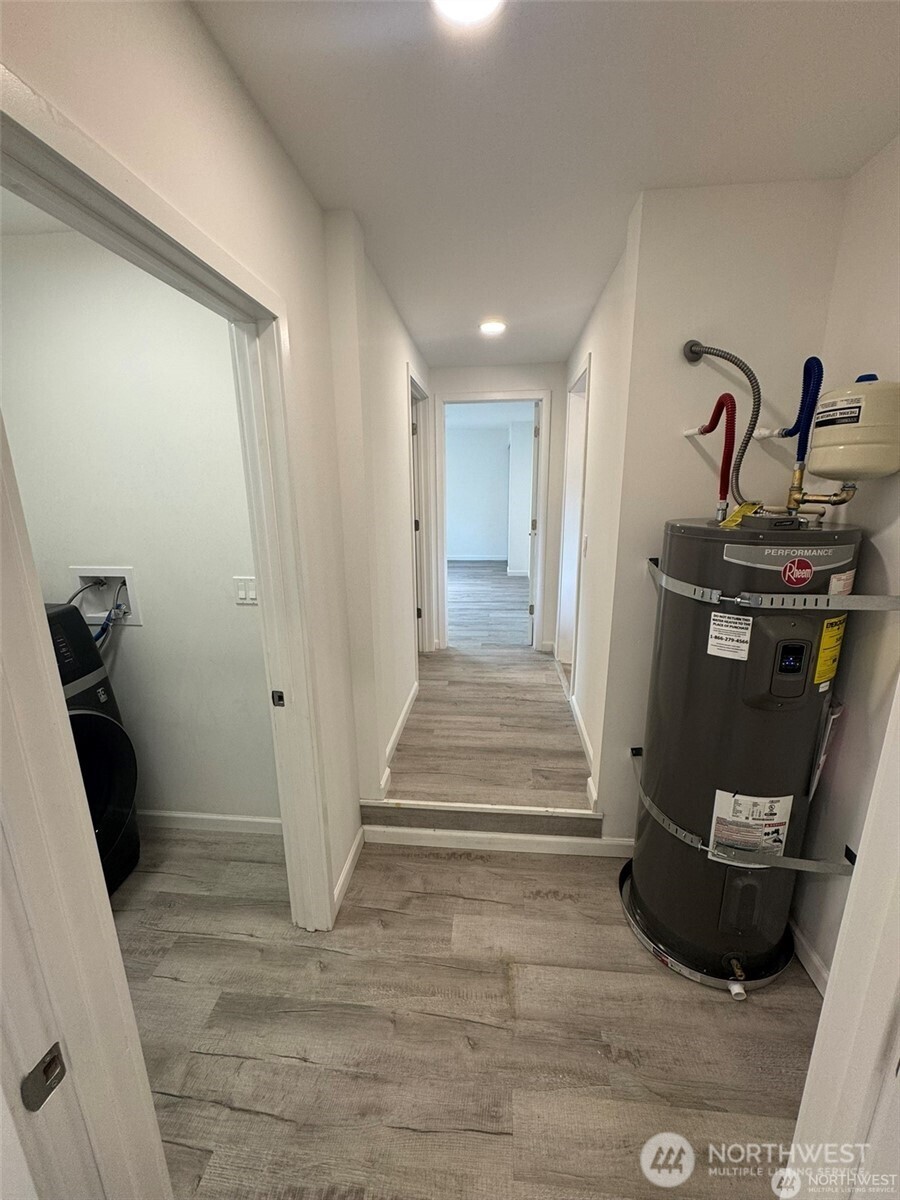 14616 Ash Way , Lynnwood, WA 98087