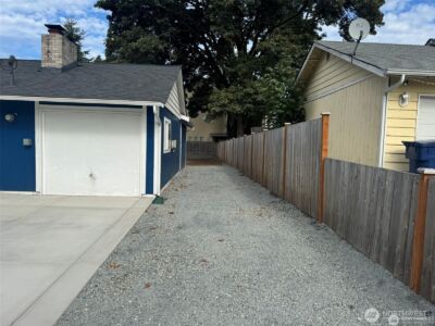 14616 Ash Way , Lynnwood, WA 98087 - Photo 3