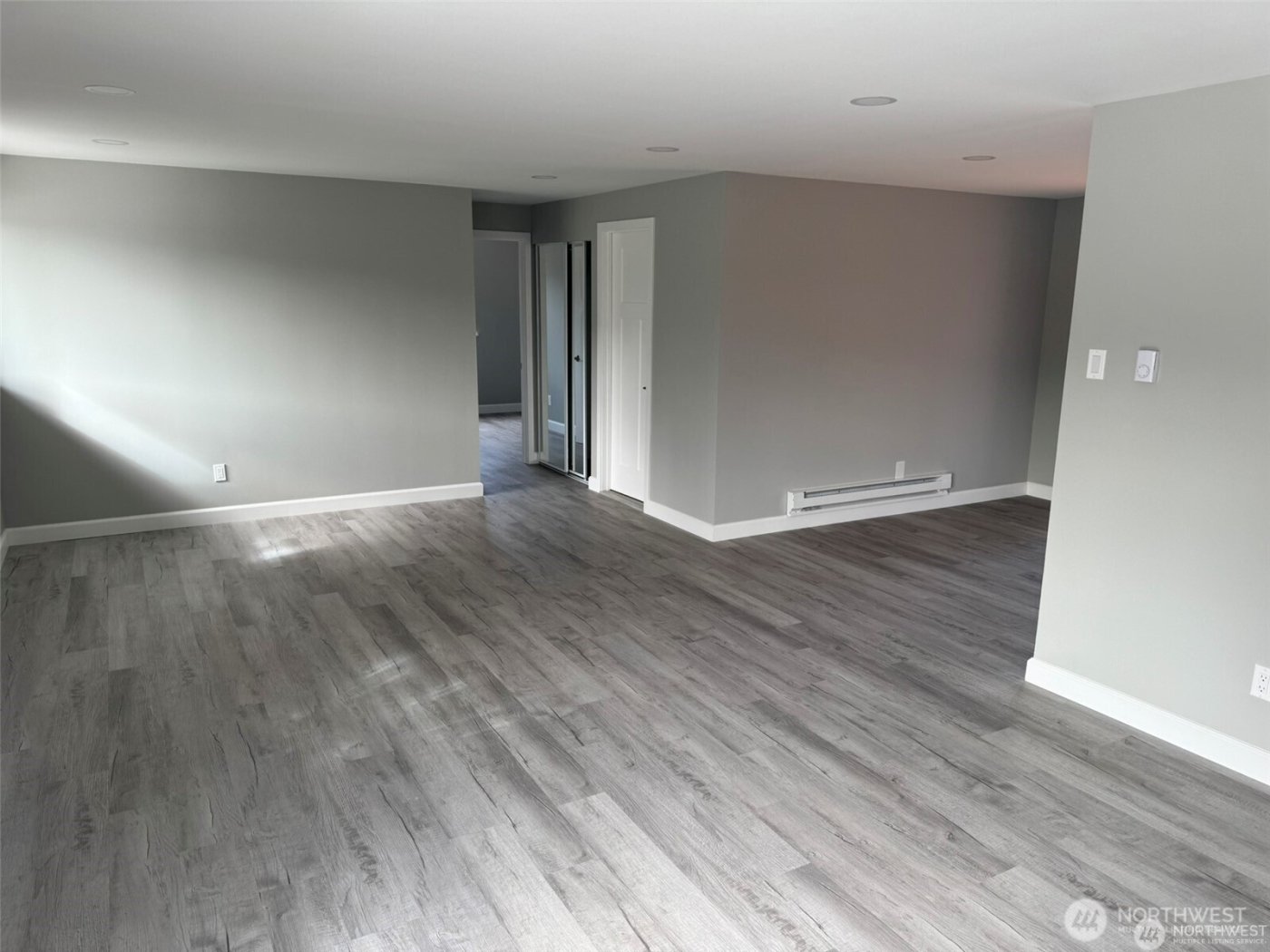 14616 Ash Way , Lynnwood, WA 98087