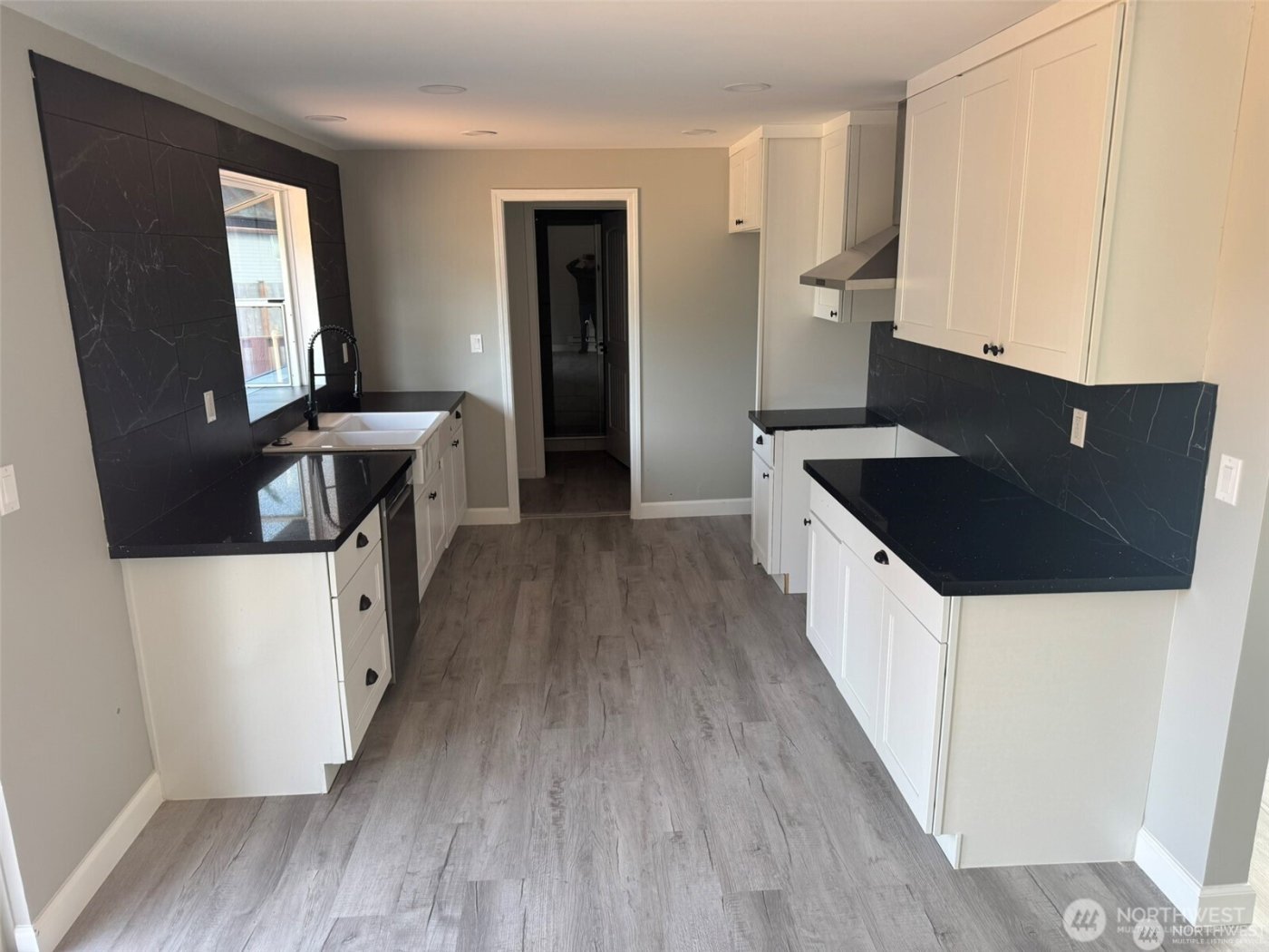 14616 Ash Way , Lynnwood, WA 98087