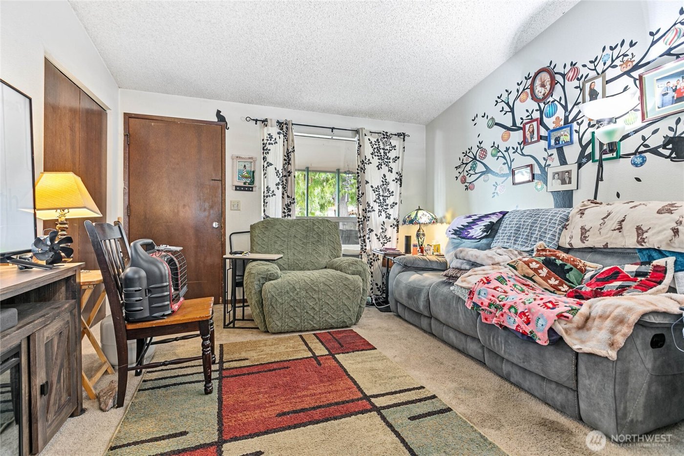 3340 Cherrywood Avenue , Bellingham, WA 98225