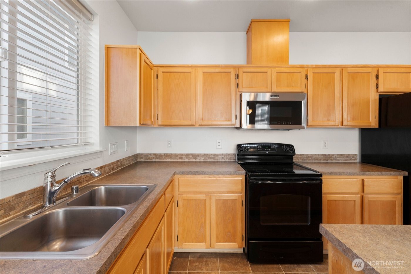 15427 84th Avenue E, Puyallup, WA 98375