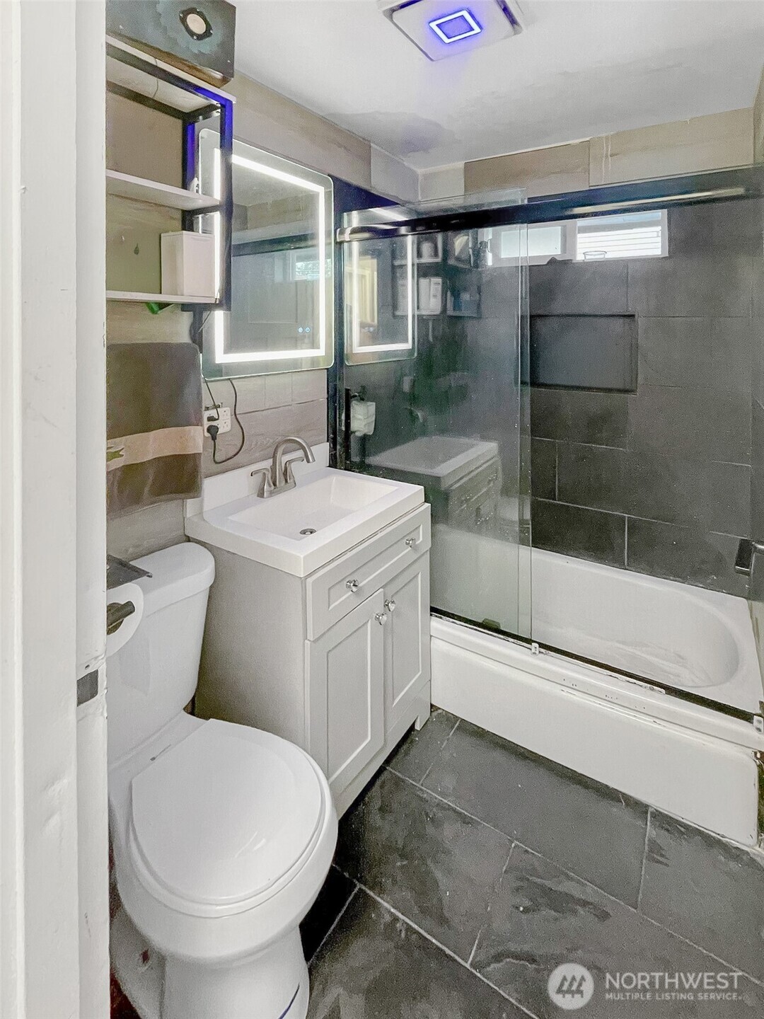 103 E Highland Drive , Arlington, WA 98223