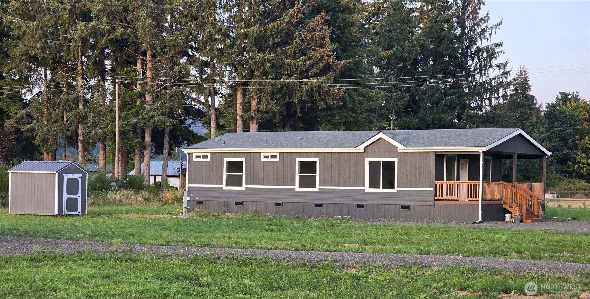 25 Newton Road , Forks, WA 98331