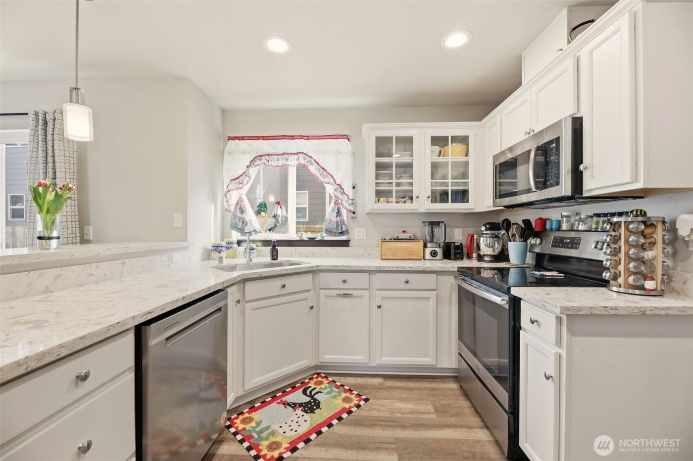 419 Raybird Avenue #43, Granite Falls, WA 98252-8655