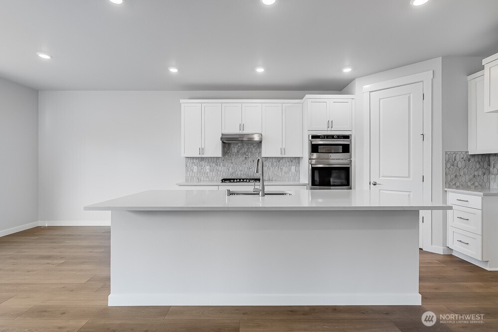 1121 SE 33rd Street , Battle Ground, WA 98604