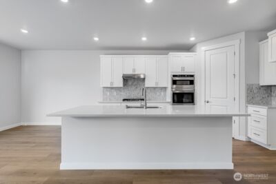 1121 SE 33rd Street , Battle Ground, WA 98604 - Photo 2