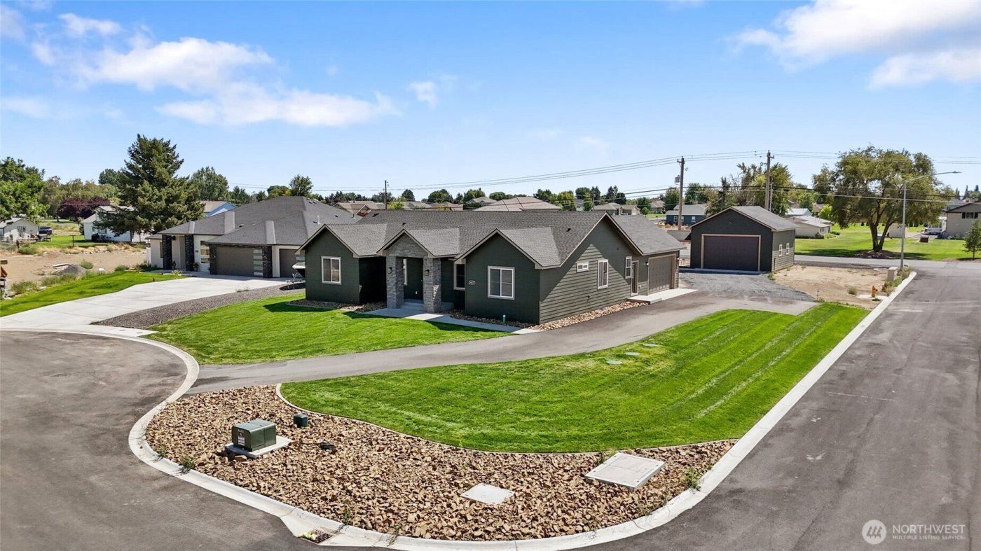 6427 Road 2.05 NE, Moses Lake, WA 98837