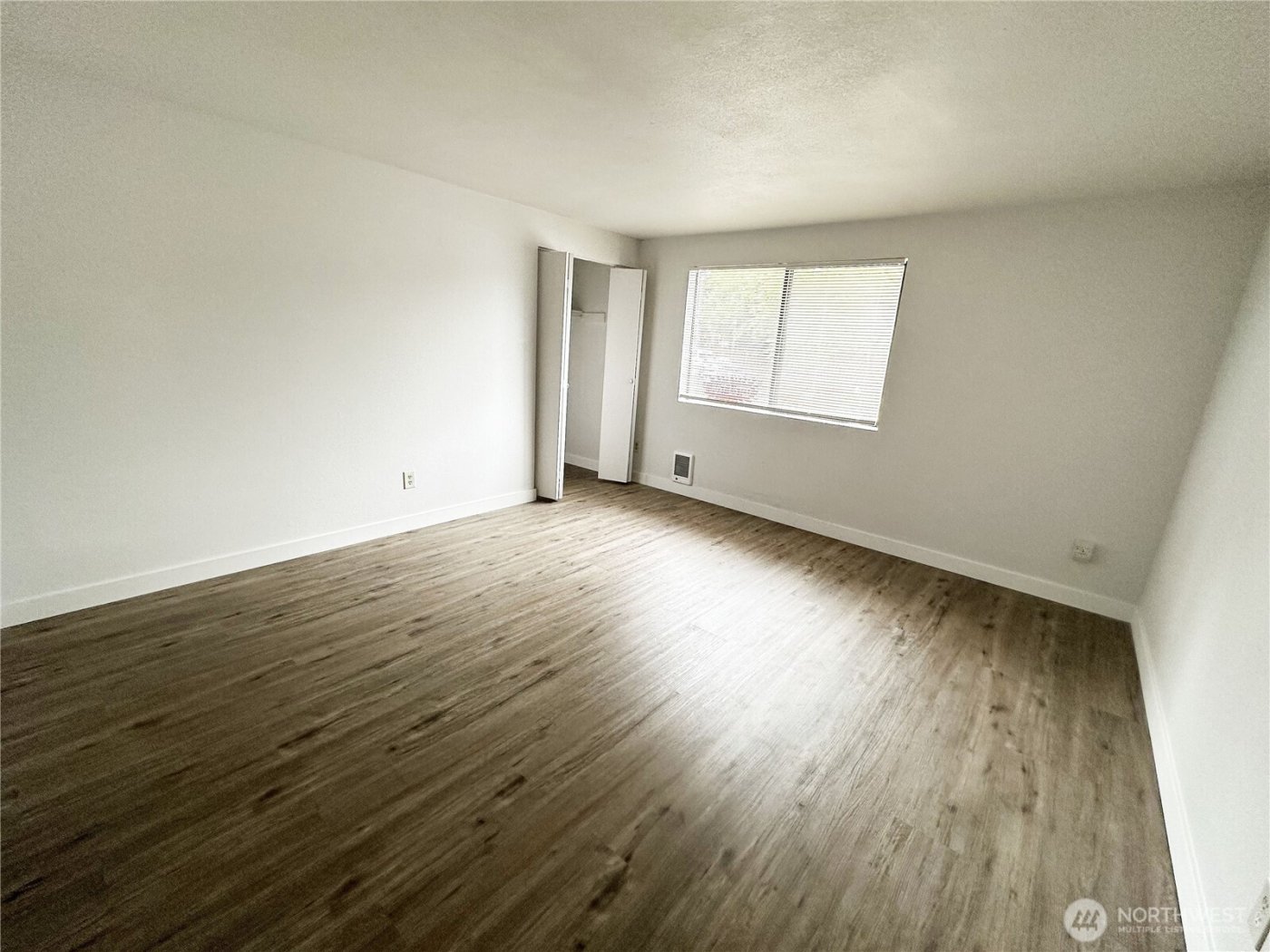 25051 144th PL SE Kent WA 98042 , Kent, WA 98042