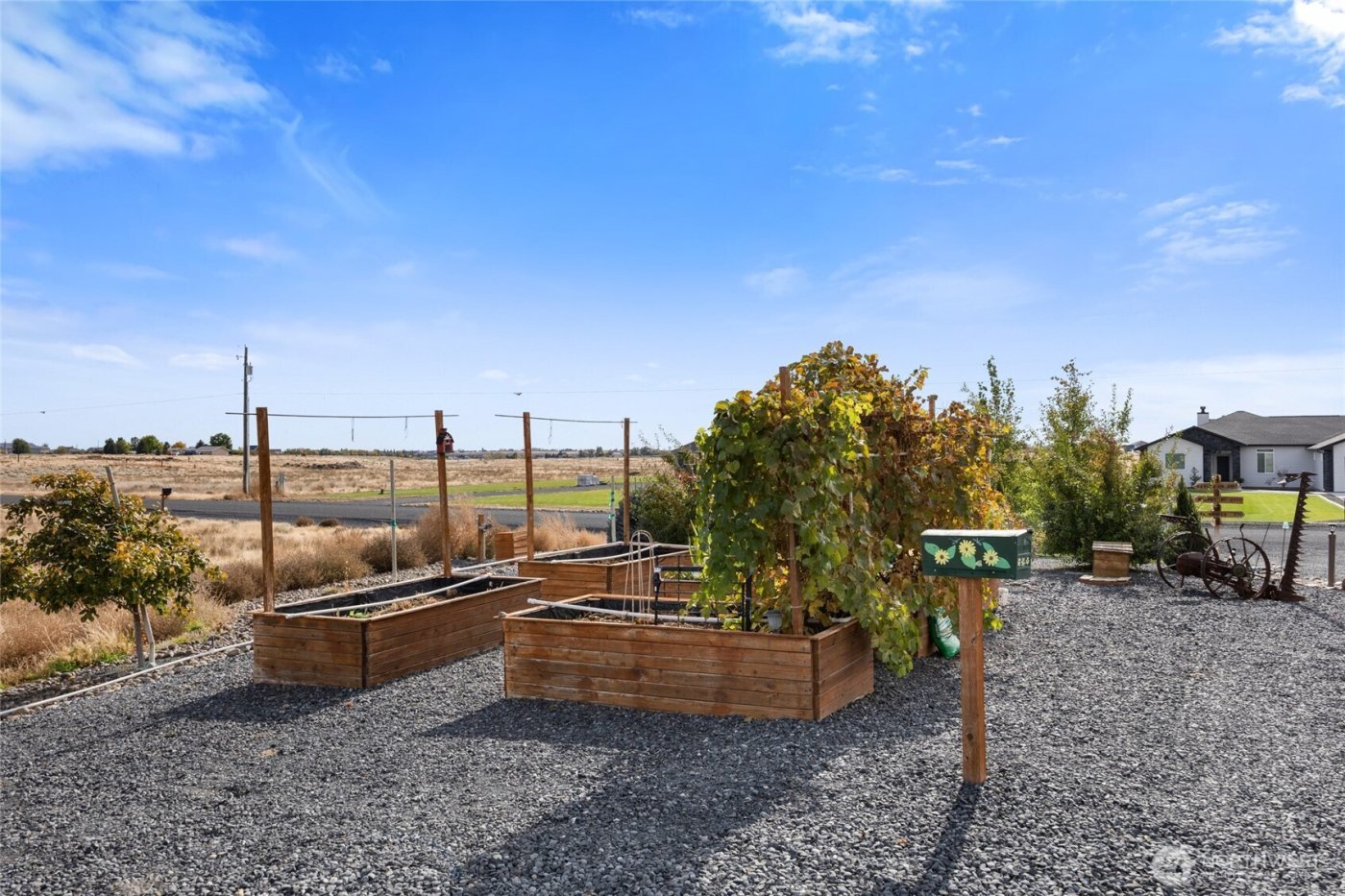 3588 Rd 7.8 NE, Moses Lake, WA 98837