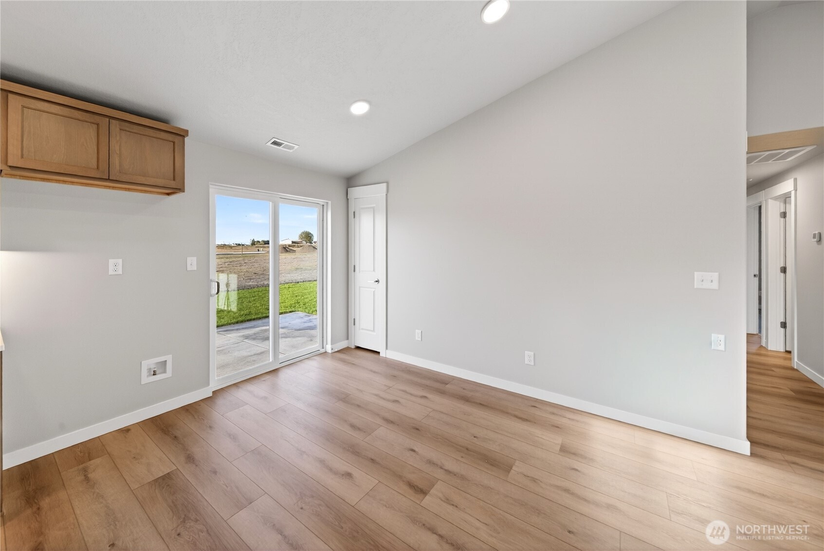 4332 W Sand Hill St , Moses Lake, WA 98837