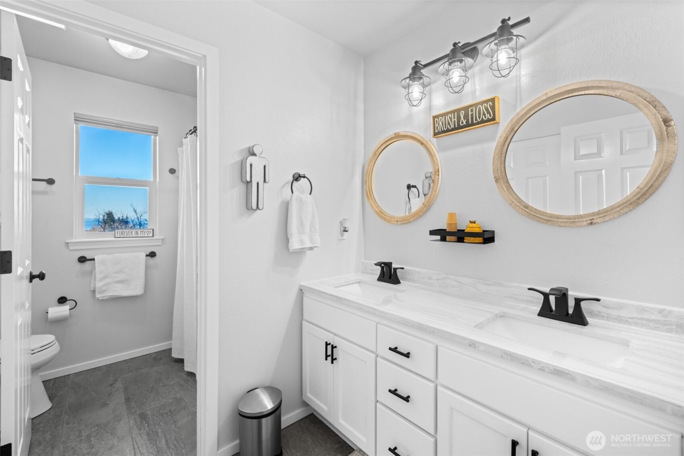 1063 Tamarack Lane , Port Angeles, WA 98362