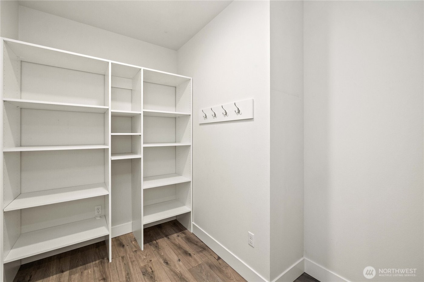 22867 SE Cherry Street , Black Diamond, WA 98010