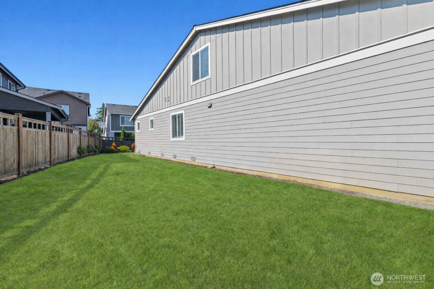 22867 SE Cherry Street , Black Diamond, WA 98010