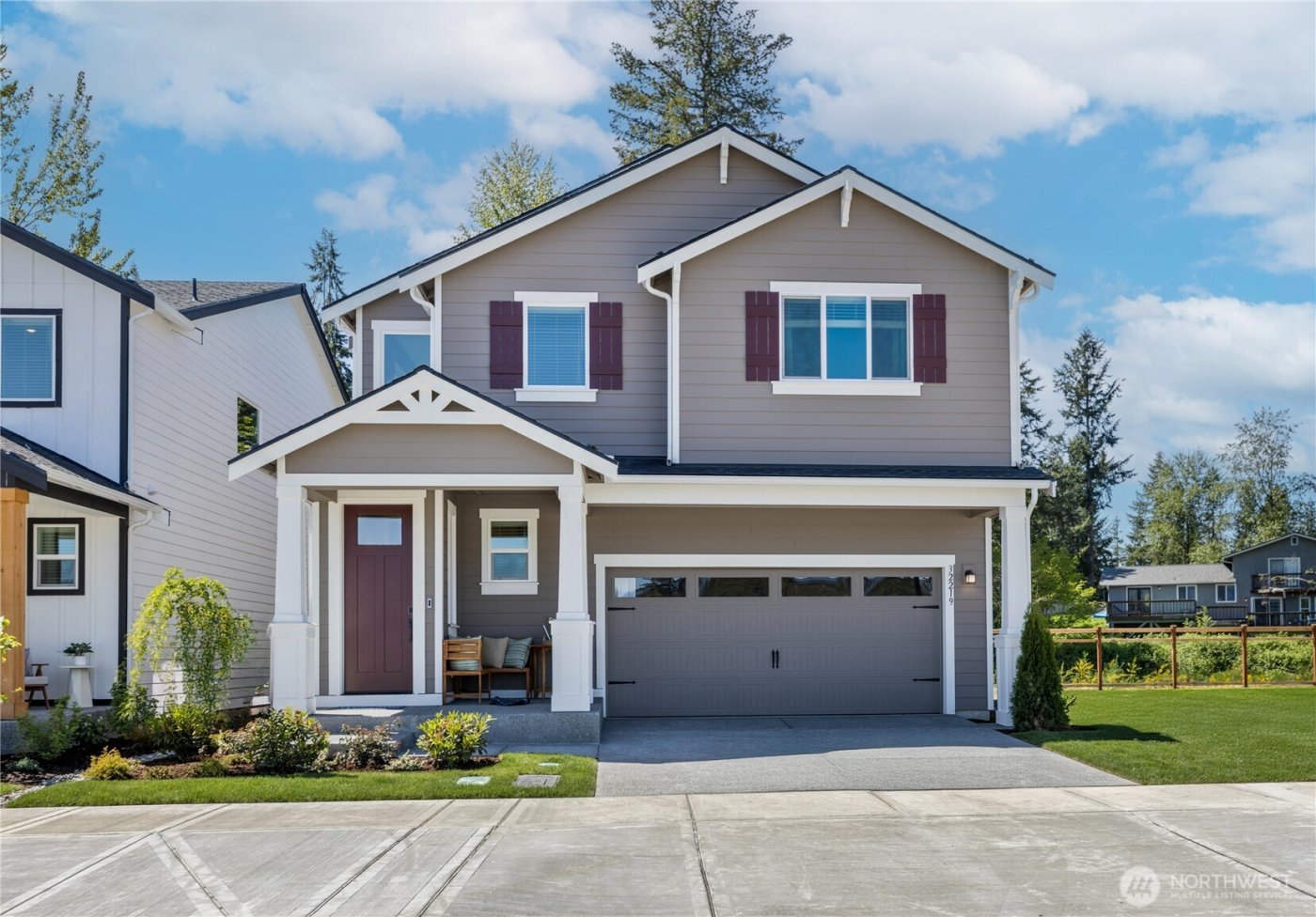 32219 Myrtle Avenue SE, Black Diamond, WA 98010