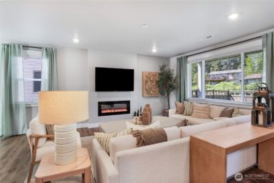 32219 Myrtle Avenue SE, Black Diamond, WA 98010 - Photo 12