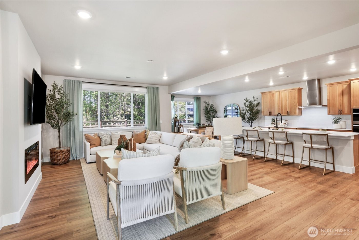 32219 Myrtle Avenue SE, Black Diamond, WA 98010