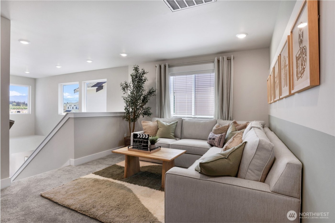 32219 Myrtle Avenue SE, Black Diamond, WA 98010