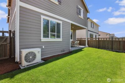 32219 Myrtle Avenue SE, Black Diamond, WA 98010 - Photo 6