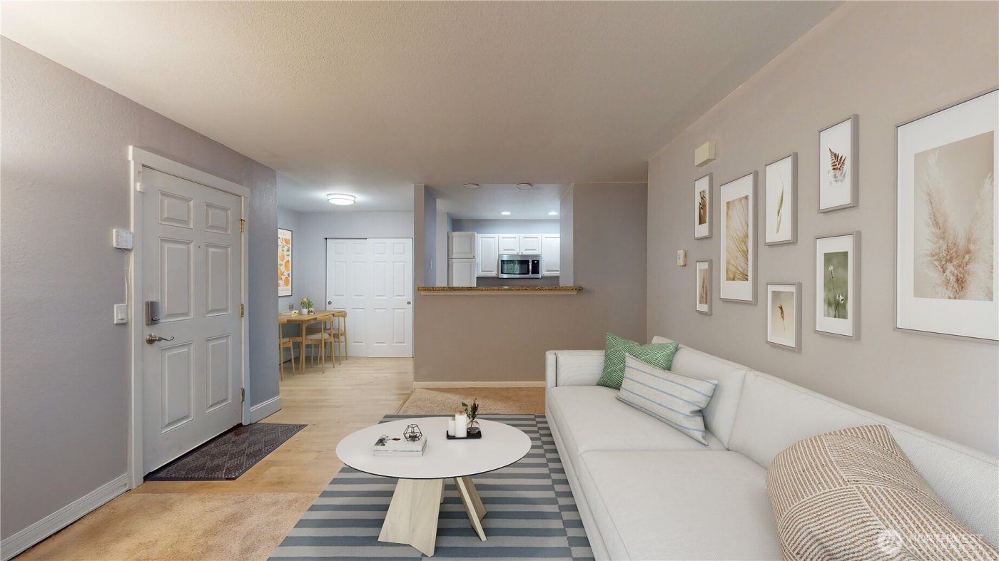 2609 S 272nd Street #33, Kent, WA 98032