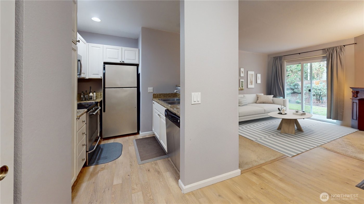 2609 S 272nd Street #33, Kent, WA 98032