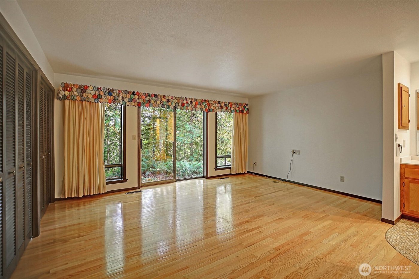 45249 North Brooks Road , Concrete, WA 98327