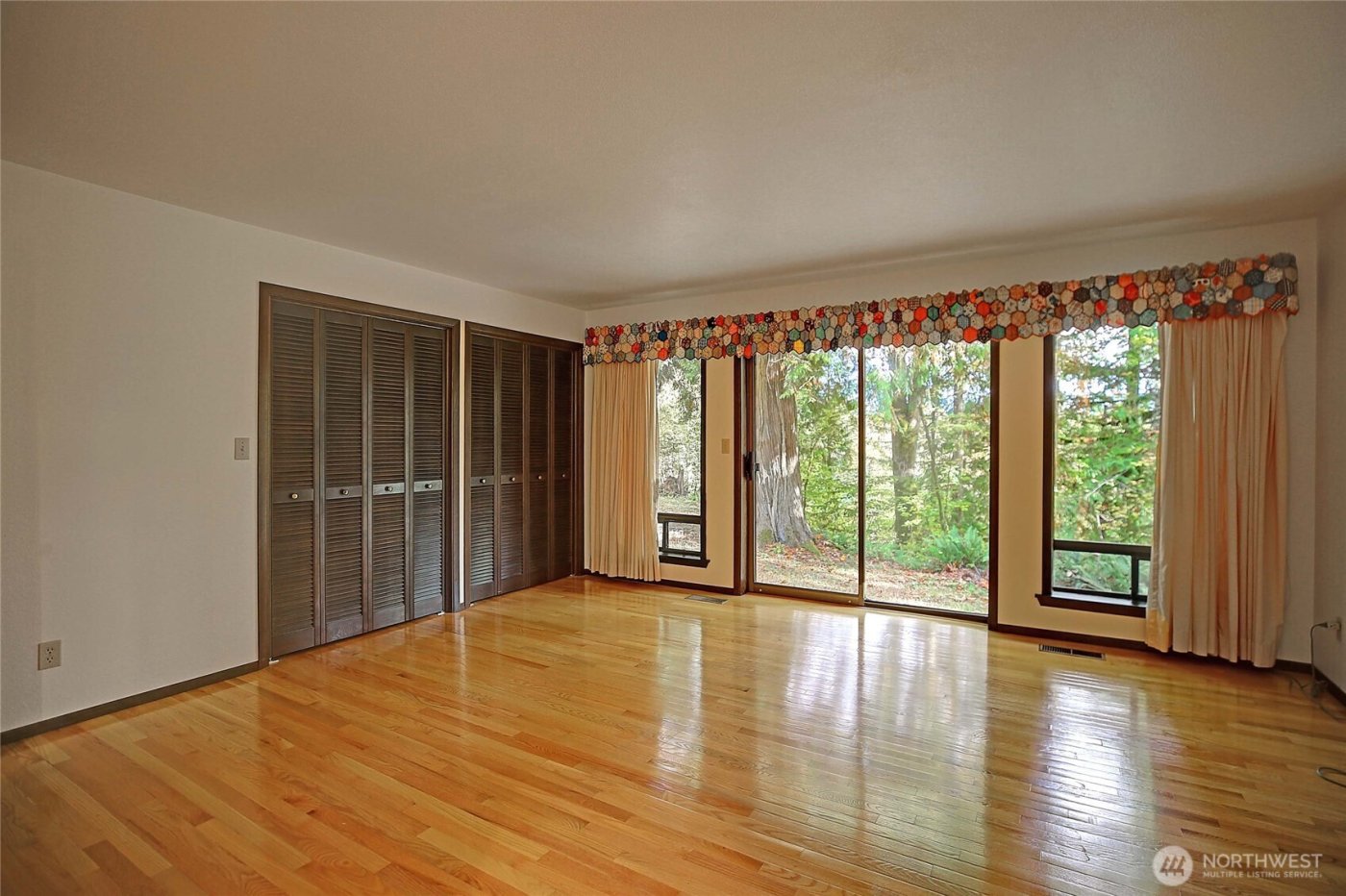 45249 North Brooks Road , Concrete, WA 98327