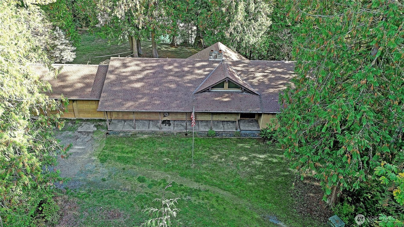 45249 North Brooks Road , Concrete, WA 98327
