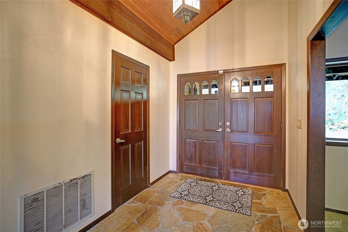 45249 North Brooks Road , Concrete, WA 98327