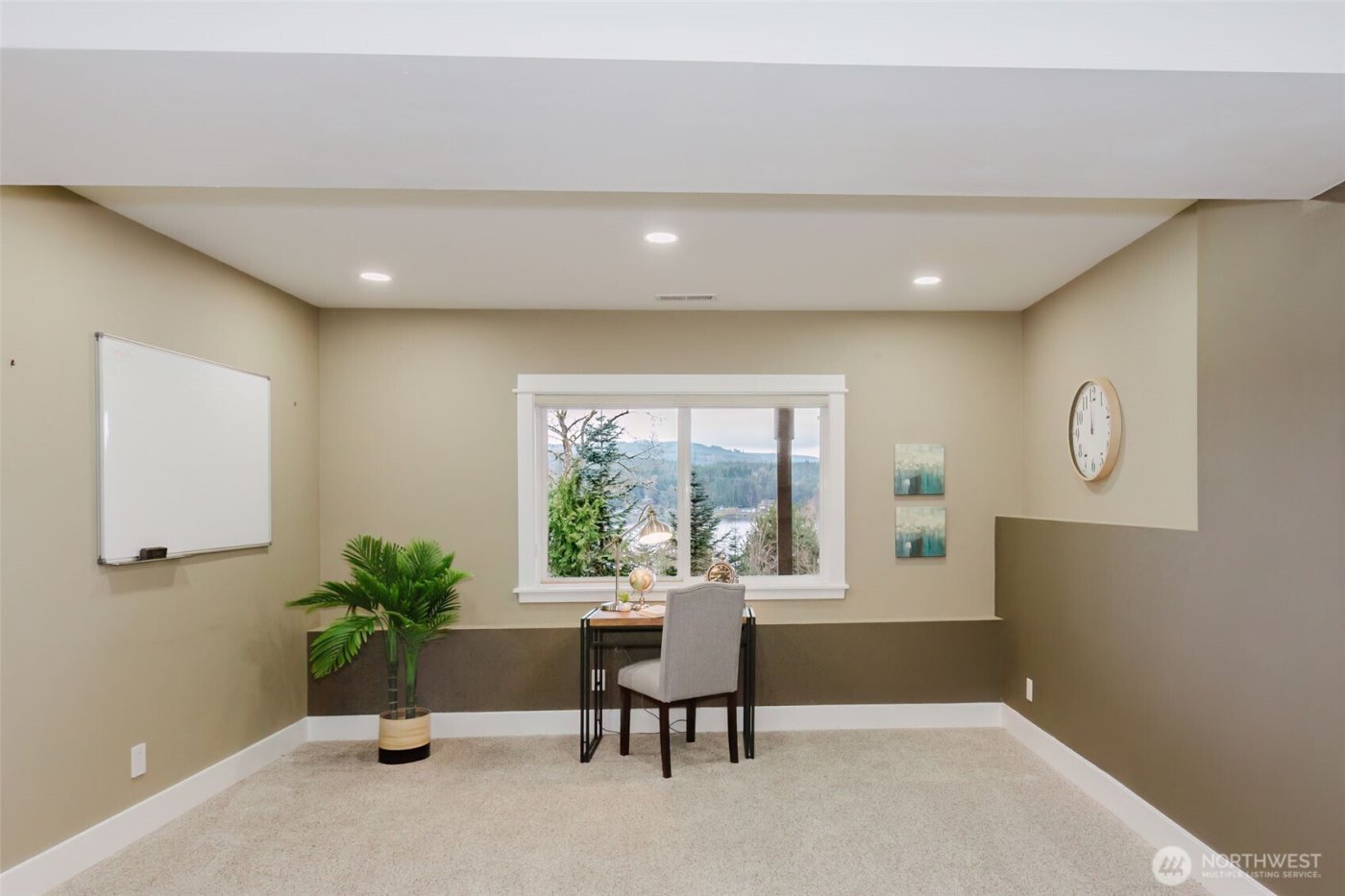 1404 Eastlake Drive , Bremerton, WA 98312