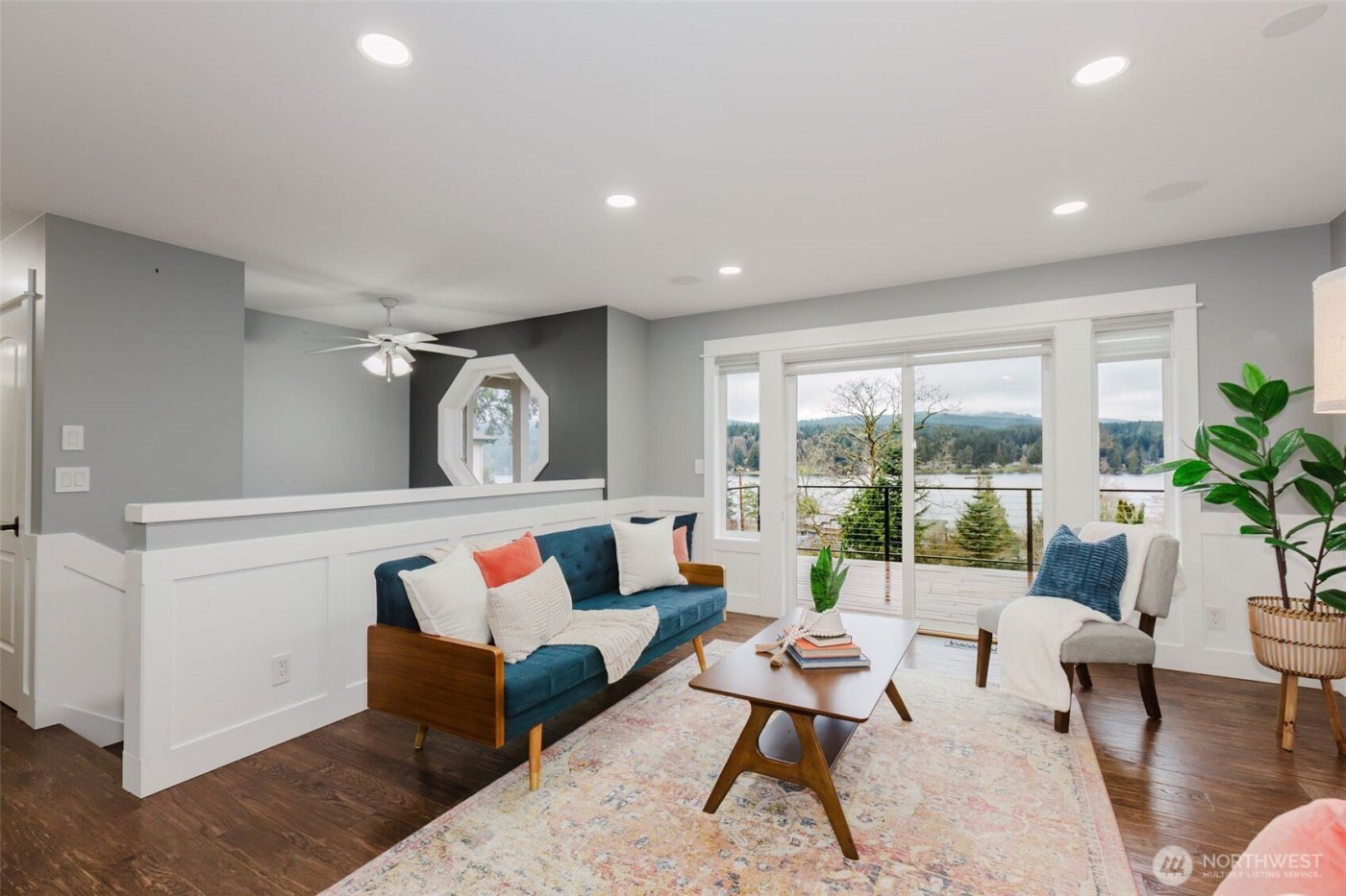 1404 Eastlake Drive , Bremerton, WA 98312