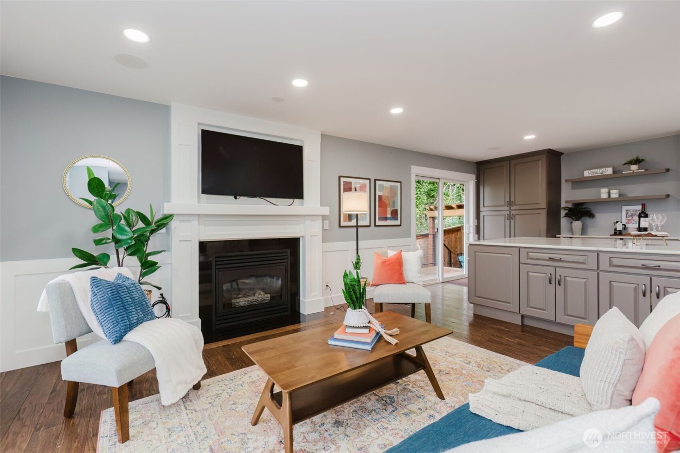 1404 Eastlake Drive , Bremerton, WA 98312