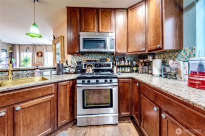 1112 81st Drive SE, Lake Stevens, WA 98258-3192 - Photo 7