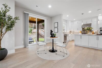 7230 NE 129th St , Kirkland, WA 98034 - Photo 11