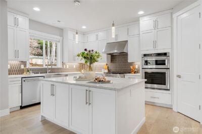 7230 NE 129th St , Kirkland, WA 98034 - Photo 15