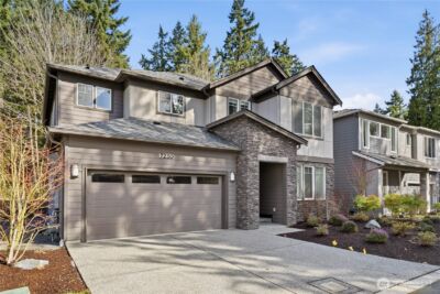 7230 NE 129th St , Kirkland, WA 98034 - Photo 2
