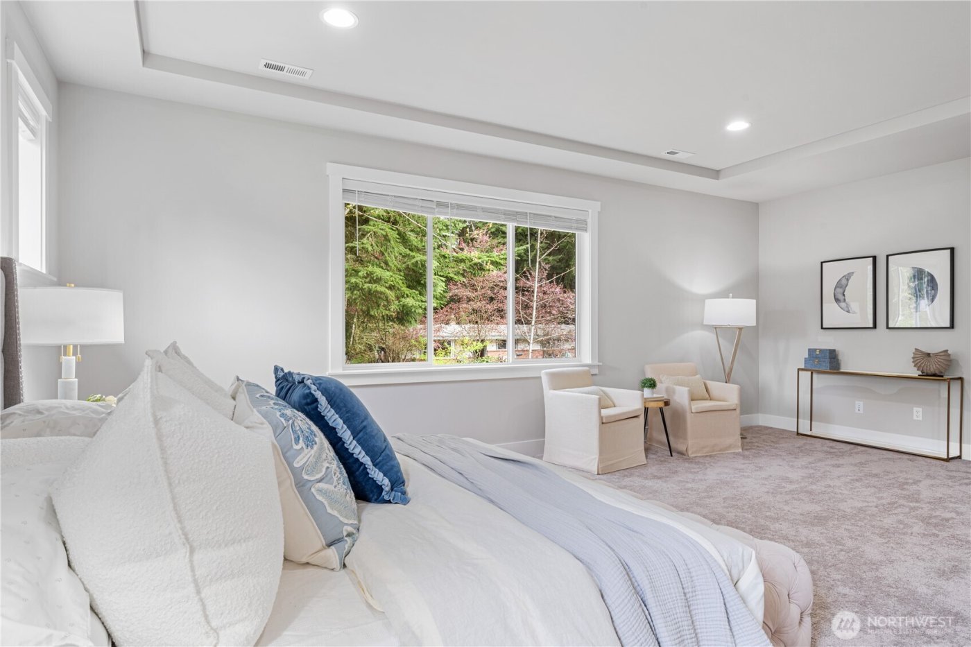 7230 NE 129th St , Kirkland, WA 98034
