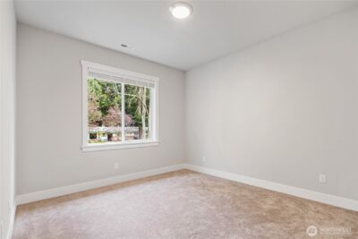 7230 NE 129th St , Kirkland, WA 98034 - Photo 29