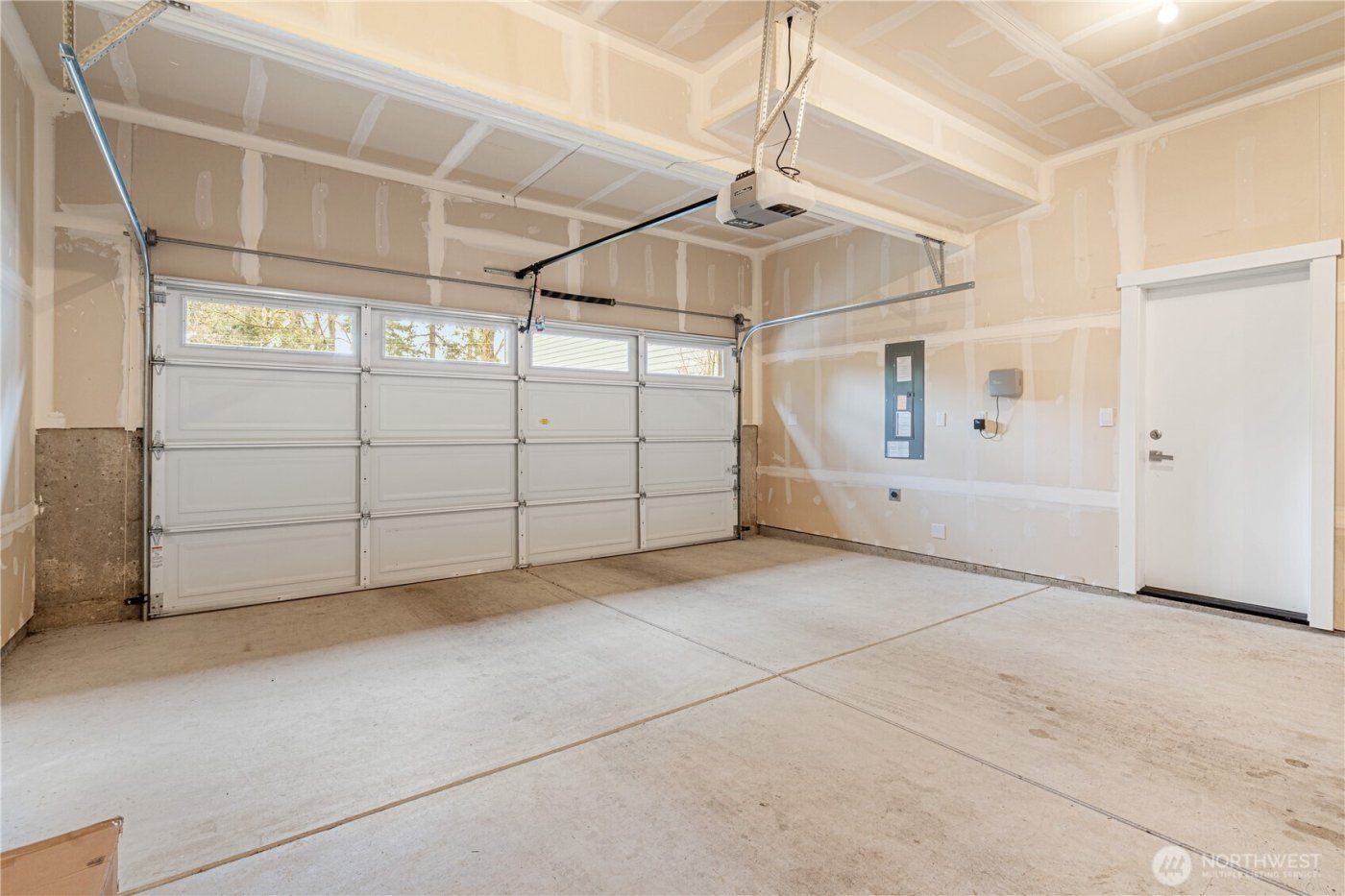 7230 NE 129th St , Kirkland, WA 98034